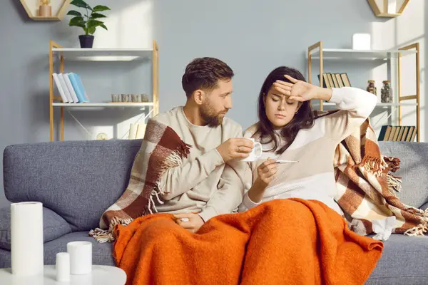 Unhealthy Man Woman Sitting Home Living Room Wrapped Warm Blanket — Stock Photo, Image