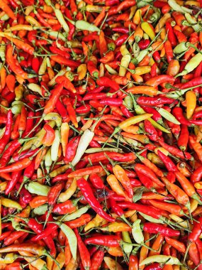 Markette kırmızı biber