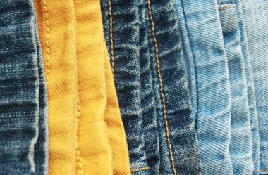 Denim. Denim kot kumaşı. Kot pantolon arka planı. Denim kot kumaşı veya kot pantolon arka planı.