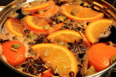 Kış içkisi yakın plan şarap. sıcak şarap