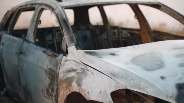 Old Rusty Car Junkyard Broken Automobile Scrapyard Recycling Utilization Metal — Stock Video