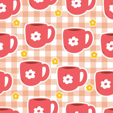 Sevimli, pürüzsüz desenli pembe bardakta çiçekler çizilmiş. Pembe kareli arka planda hediye paketi kağıdı için sevimli içecek deseni