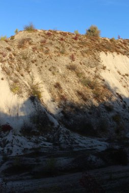 Çöldeki kum tepeleri