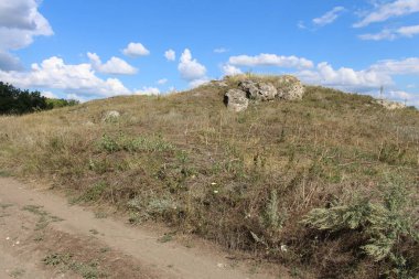 Podilskyi antik kalesinin kalıntıları.