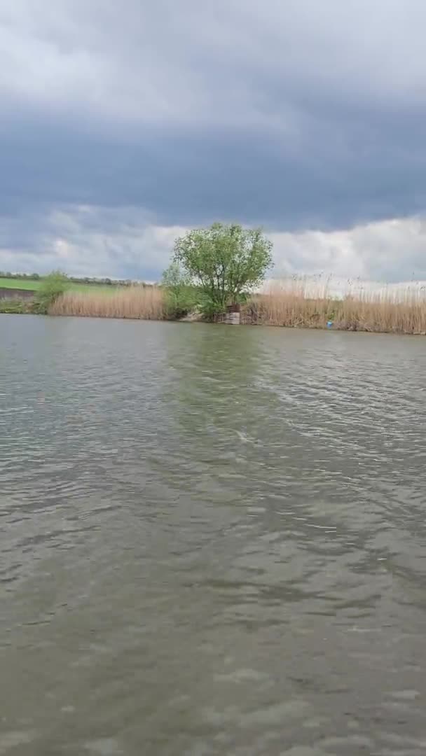 Nehir Doğa Seyahat Konsepti Üzerine Görüş — Stok video