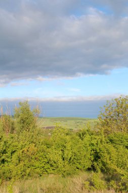 Deniz ve gökyüzü manzarası