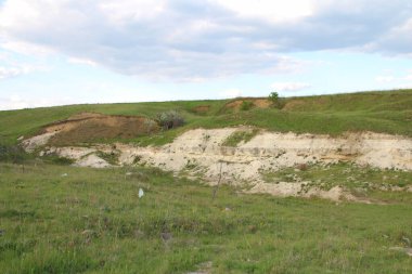 Taş ocağının manzarası