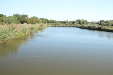 İspanya 'da küçük bir nehir.