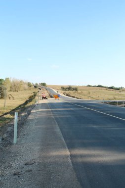 çin dağlarında yol
