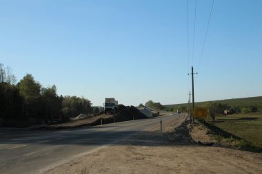 Yol yapımı, yol onarımı..