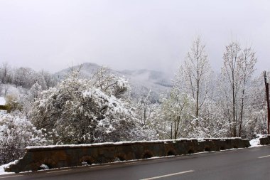 Dağların güzel manzarası