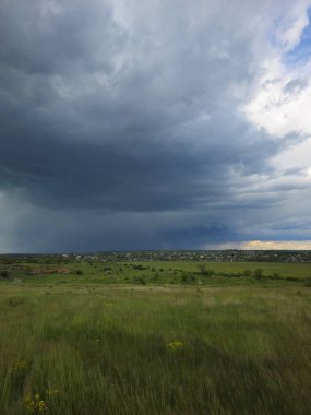 Gökyüzündeki fırtına bulutları