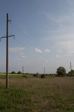 bir alandaki güç hatları