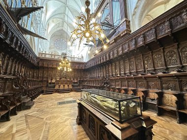 İspanya 'daki katedralin içi