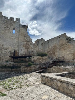 Castrojeriz şövalyelerinin antik kalesi.