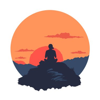 Tepe vektöründen güneşin doğuşunu izleyen kişi