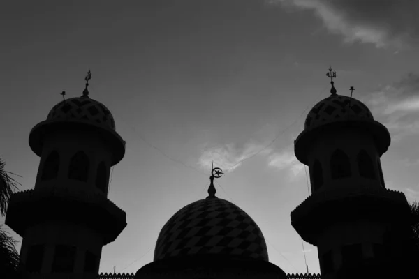 Silhouette Mosque Dome Two Minarets — Stock Photo, Image