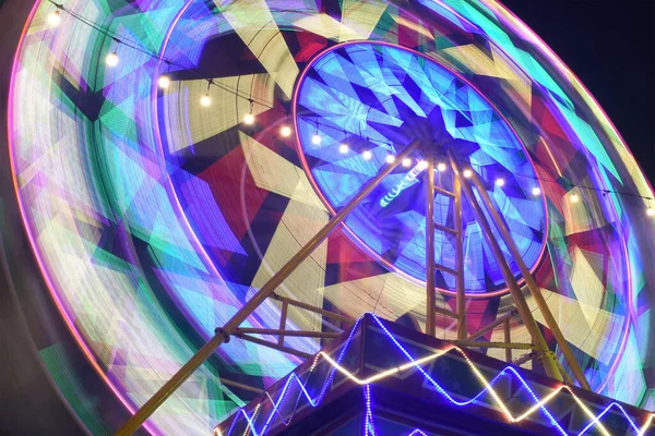 Ferris Roda Movimento Tiro Exposição Longa Criando Belo Padrão — Fotografia de Stock