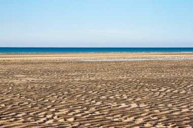 Puerto Peasco, Sonora, Meksika 'da bakir bir sahil manzarası.