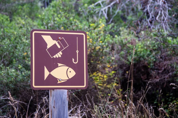 Señal Advertencia Permiso Requerido Para Pescar — Foto de Stock