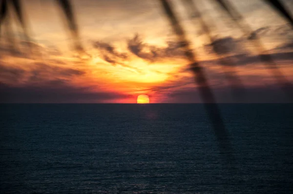 Piękny Wschód Słońca Nad Morzem Zimie — Zdjęcie stockowe