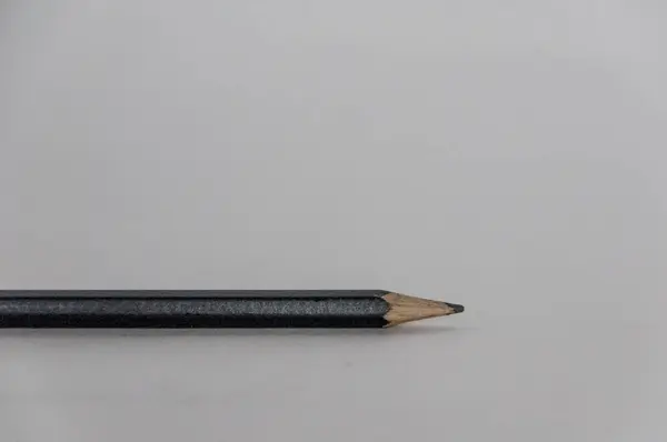 Чорний Олівець Білому Тлі — стокове фото