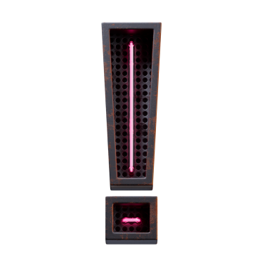 Pembe Neon ışıklı yazı tipinin 3 boyutlu çizimi! - Evet. Siyah paslı metal kutuda neon tüp yazı tipi Pembe parıltı efekti. Şeffaf arkaplan içeren PNG dosyalarını gönderir.