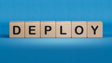 Kelime bulutu siyah arkaplanlı tahta küplerde