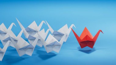 Farklı iş anlayışı. Yeni fikirler. Kağıt sanatı. Yaratıcı fikir. Lider kuğu konsepti, mavi lider kuğu önde gelen beyaz kuğular. Mavi arka planda 3D görüntüleme..