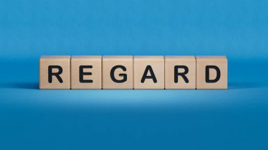 Tahta küp bloğu, REGARD iş sözcüğüyle. Ahşap elementlere yakın çekim, mavi arka planda 3D İş Konsepti.