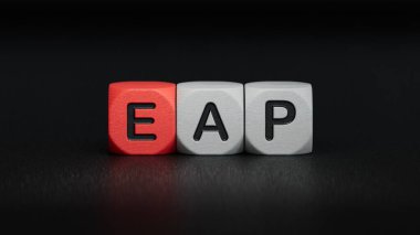 eap soru ve cevapları tahtadan küp üzerine. Ahşap elementlere yakın plan, İş Konsepti 3D siyah arkaplan üzerine yorumlama.