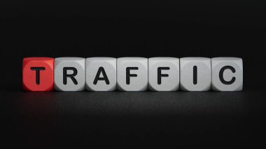 Tahta blok şekli ön bilgisayar klavyesini kelime trajedi ile birleştirdi. Tahta elementlerin kapatılması, iş konsepti 3D 'nin siyah arkaplanda oluşturulması.