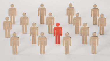 Ayrımcılık ve dahil etme kavramı. Ahşap heykelcikler, beyaz arka plandaki kırmızı 3D 'nin etrafını sarmıştı..