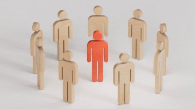 İnsanlar arasındaki ahşap insan modeli, liderlik kavramı. C4D ile yapıldı ve üretildi, yapay zeka ile değil..