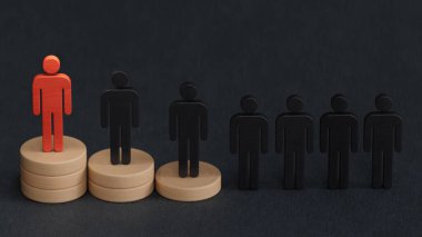 Reden Tahta Parçası. Müşteri Lifecycle Yönetim kavramı. Siyah arka planda 3D canlandırma..