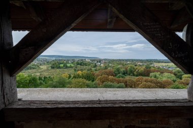 LVIV, UKRAINE, 24 Eylül, 2023 Olesko Kalesi. Günümüz Ukrayna 'sındaki Zolochiv Raion sınırları içinde yer almaktadır. Kalenin ilk tarihi kayıtları 1390 tarihli bir belgede.