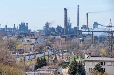 MARIUPOL, UKRAINE, 14 Nisan 2020: Azovstal Mariupol Metalurji Santrali