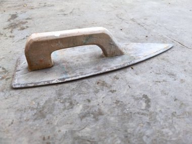 Çimento dökmek için zanaatkar ekipmanı