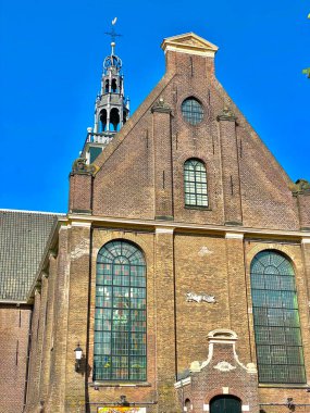 Hollanda 'daki Leydimizin Kilisesi