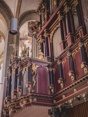 Şehrin en güzel mimarisine sahip eski bir kasabanın içi.