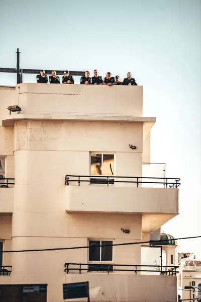 İsrail Savunma Kuvvetleri askerleri ve polisi Tel Aviv, İsrail sokaklarında. Tarih: 18.10.2023