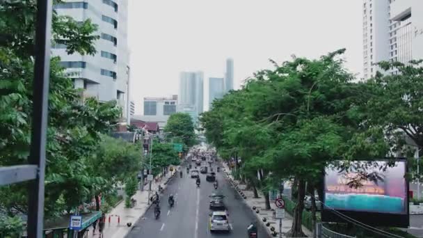 Surabaya Indonésia Janeiro 2024 Transporte Carros Desfocados Nas Ruas Cidade — Vídeo de Stock