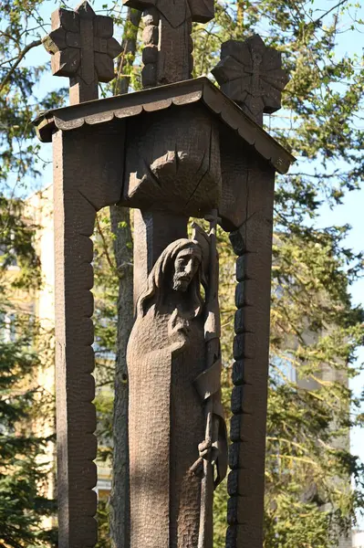 Hölzerne Kapellensäule Auf Dem Friedhofsgelände Panevezys Litauen — Stockfoto