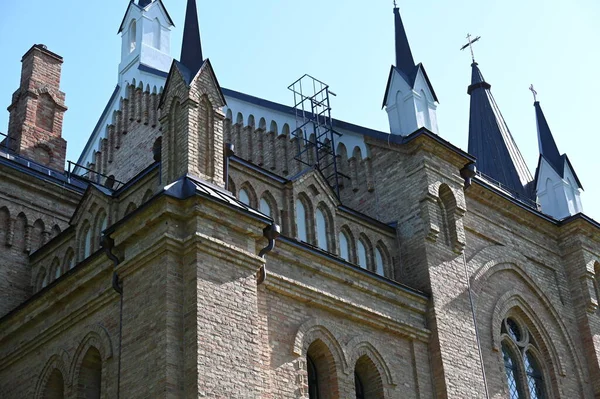 リトアニアの首都 パネベツィスの聖なる聖霊の教会 首都は中世のカトリックです — ストック写真