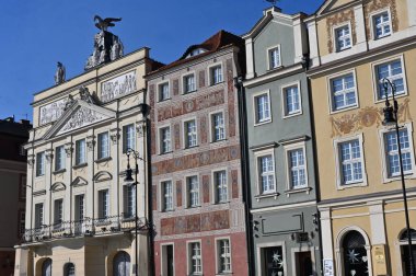 Pozna, Polonya 'daki eski binalar
