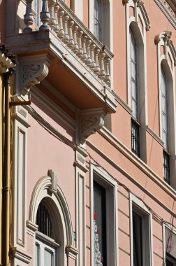 mimari biçim, seçici odak