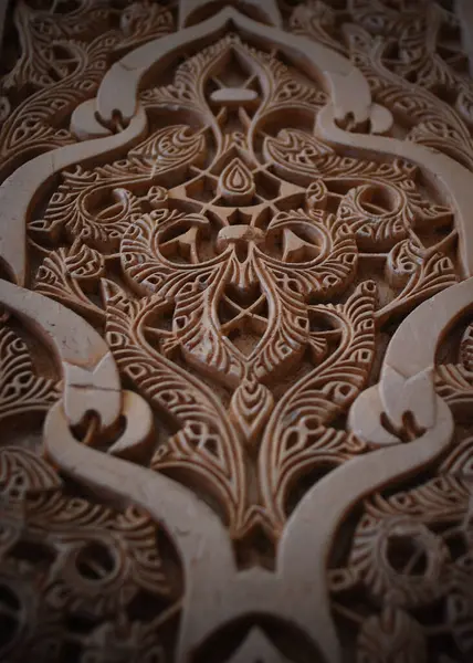 Dekorative Holzschnitzerei Eines Geschnitzten Ornamentes — Stockfoto
