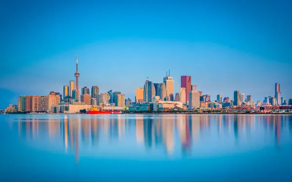 Skyline Toronto Sul Lago Ontario All Alba — Foto Stock