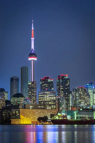 Tower Toronto Ikonja Éjjel — Stock Fotó
