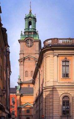Storkyrkan 'ın çan kulesi, Gamla Stan, Stockholm, İsveç' teki en eski kilise.